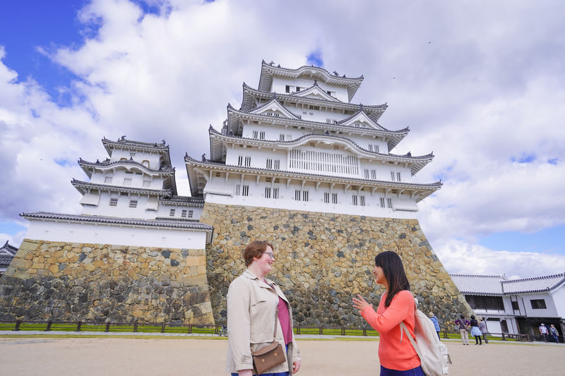 Himeji Castle Easy Bike Tour: Samurai History, Garden & Matcha - Meeting at JR Himeji Station
