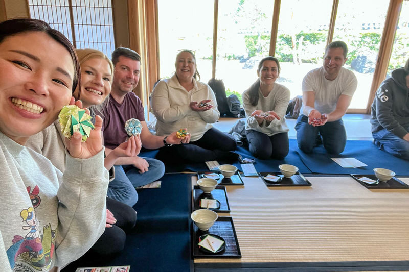 Himeji Castle Easy Bike Tour: Samurai History, Garden & Matcha - Myochin Hibashi and a working craft tradition