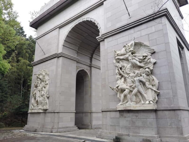 Himeji: Explore Taiyo Parks Hidden Castle & World Landmarks - Who Will Love This Tour