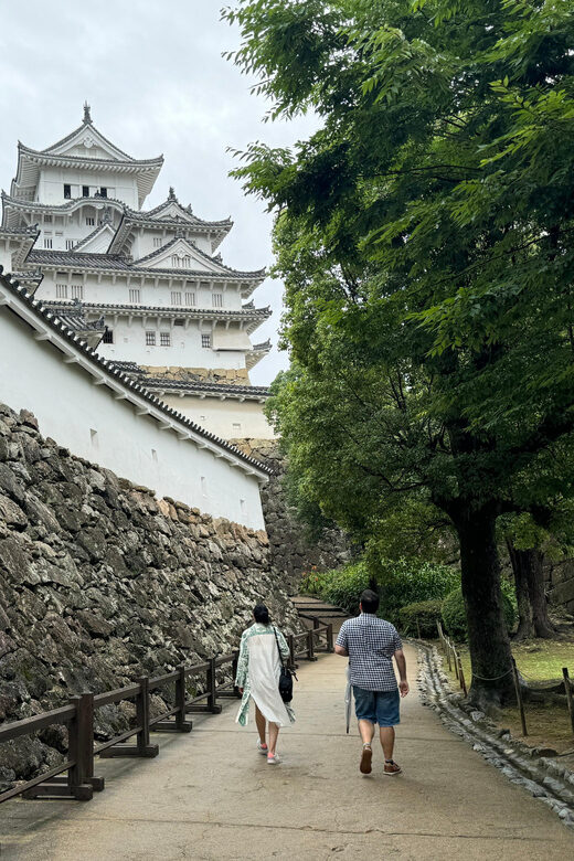 Himeji: Guided Tour of Himeji Castle & Cozy Engyoji Temple - Detailed Breakdown of the Itinerary