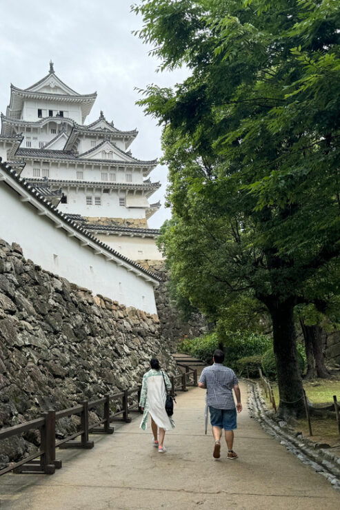 Himeji: Guided Tour of Himeji Castle & Cozy Engyoji Temple - Itinerary Details