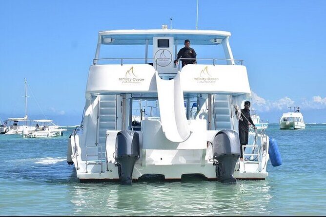 Hip Hop adult only Party Boat with Unlimited drinks& sand-bar - What to Expect from the Experience