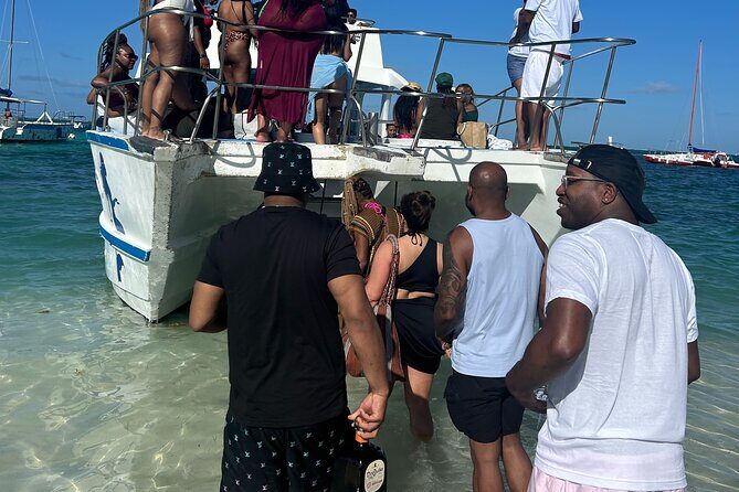 Hip-Hop Party Boat with Dj Live Adults Only and Unlimited Drinks - Authentic Review Insights