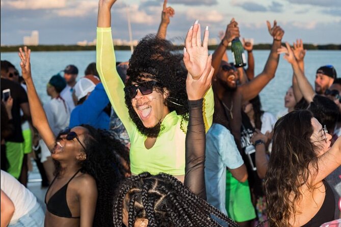 Hip Hop Sessions Boat Party Cancun (Adults Only) - Overview and Itinerary