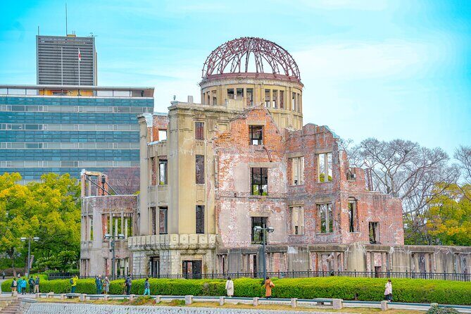 Hiroshima and Miyajima Full-Day Tour from Kyoto by Bullet Train - The Itinerary Breakdown: What You Can Expect