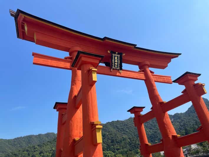 Hiroshima and Miyajima Satisfying Private Tour with a Local - The Value of the Experience