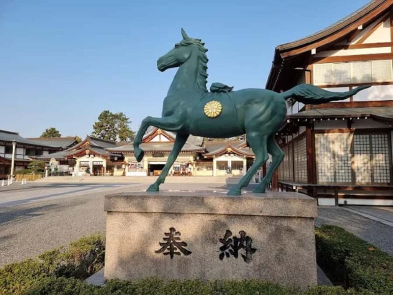 Hiroshima: Castle & Samurai Heritage Trail Guided Tour - What to Expect: Practical Details