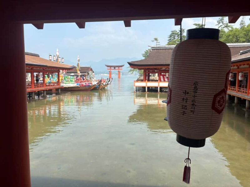 Hiroshima Day Trip: Kintaikyo Bridge & Miyajima Highlights - Exploring Miyajima and Its Iconic Shrine