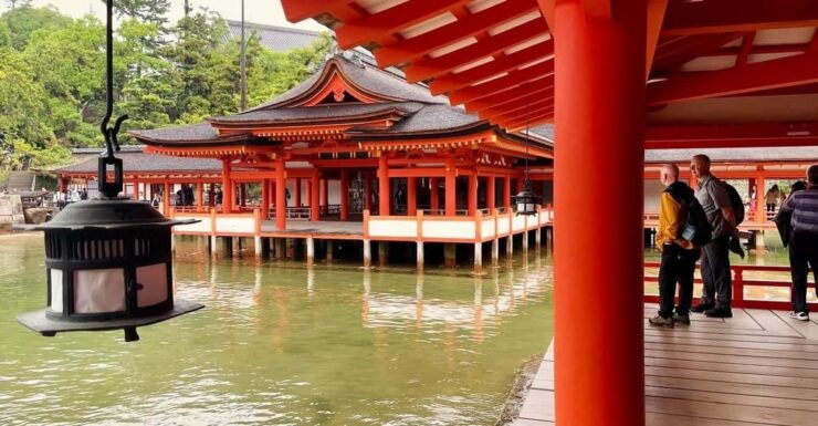 Hiroshima: Explore Miyajima Private Gem Tour W/Local 5hours - Itinerary Highlights