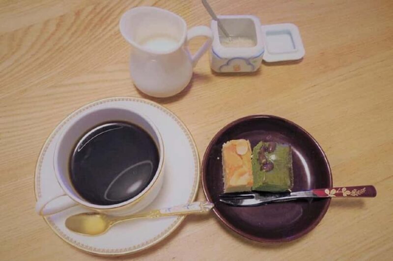 Hiroshima: Foodie & Nightlife Walking Tour with Culinary - What to Expect from the Tour