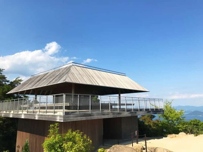 Hiroshima: Itsukushima Shrine and Miyajima Summit Tour - Practical Tips for Making the Most of Your Tour