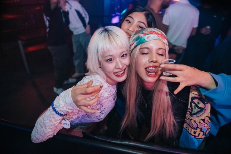 Hiroshima: LAGOON Nightclub Admission Ticket (For Foreigners Only) - Timing your arrival from 10 pm to 4 am