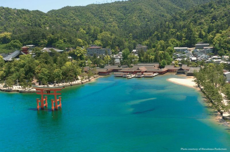 Hiroshima & Miyajima Day Tour from Hiroshima, Kyoto or Osaka - Hiroshima Peace Park and the Atomic Bomb Dome