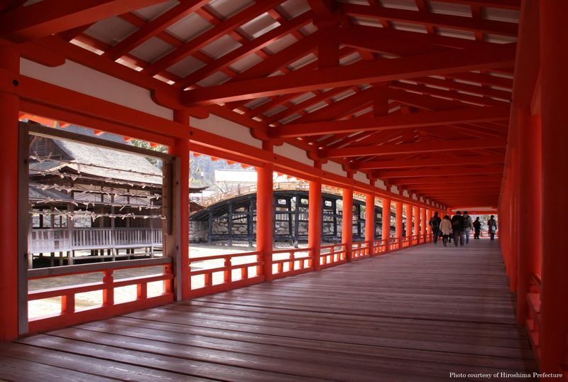 Hiroshima & Miyajima Day Tour from Hiroshima, Kyoto or Osaka - The Peace Memorial Museum: important, but allow for crowds