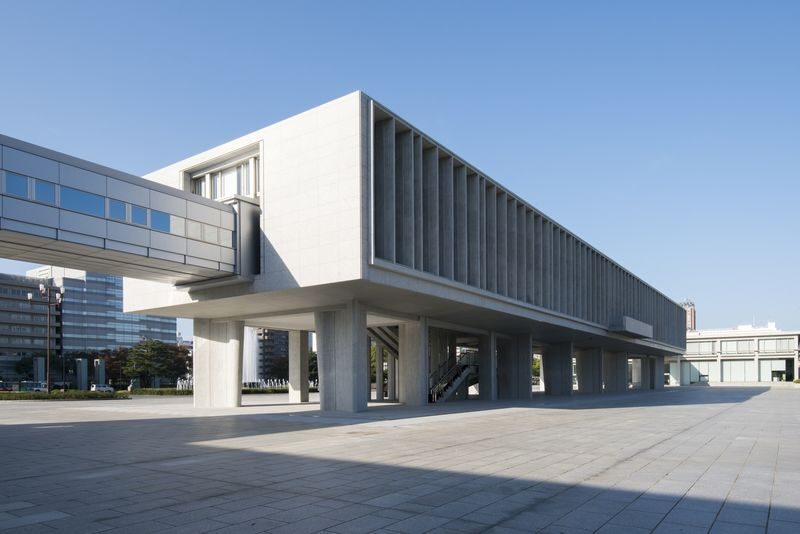 Hiroshima Peace Memorial Museum Ticket - From the museum into Peace Memorial Park