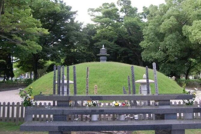 Hiroshima Peace Memorial Park & Hiroshima Castle: A Scenic Walk - An In-Depth Look at the Tour
