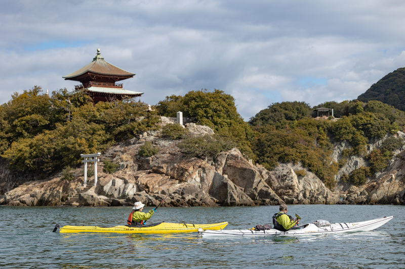 Hiroshima Tomonoura 3-Hour Kayak Tour - Tomonoura looks different from a kayak