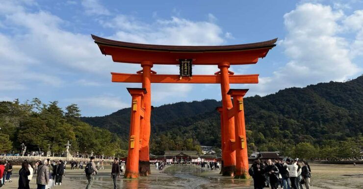 Hiroshima: Tour to Peace Memorial Park and Miyajima Island - Itinerary Details