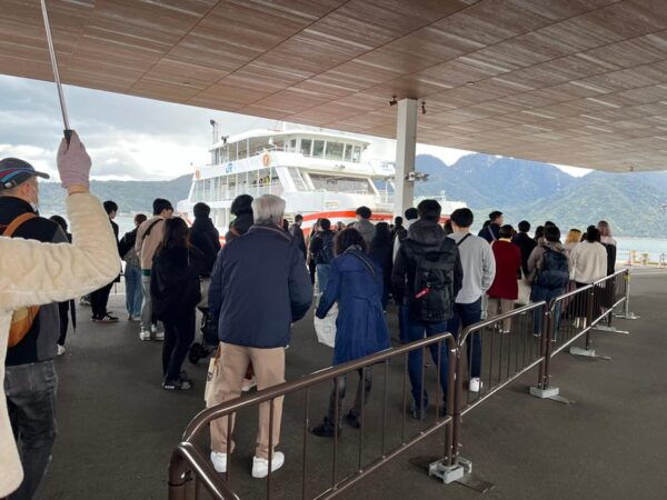 Hiroshima: Tour to Peace Memorial Park and Miyajima Island - Tips for Visitors