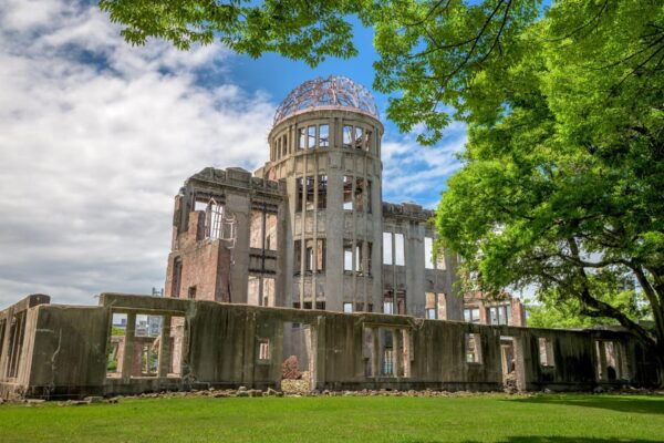 Hiroshima's Historic Walk: Castle, Dome & Peace Park - Experience the Peace