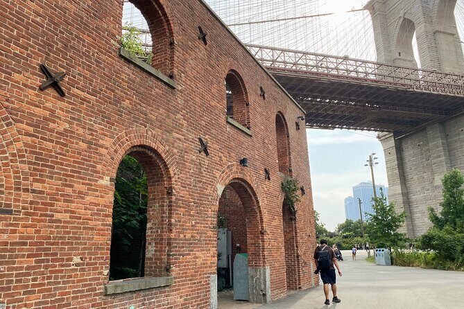 Historic Brooklyn Heights and Trendy Dumbo - Good To Know