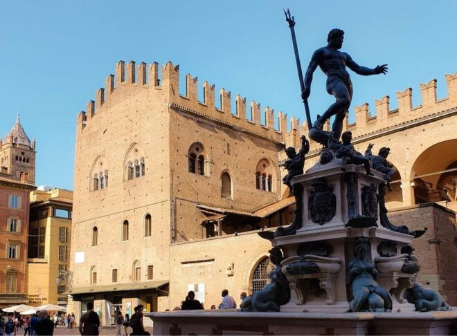 Historic Center Tour + Tasting and Lunch at a Winery - Transportation and Logistics