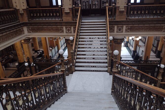 Historic center walking tour through time and space - An In-Depth Look at the Historic Center Walking Tour