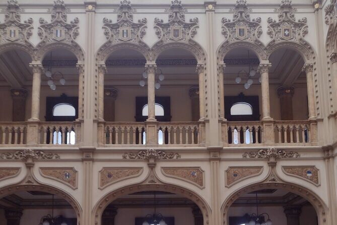 Historic center walking tour through time and space - What Reviewers Say