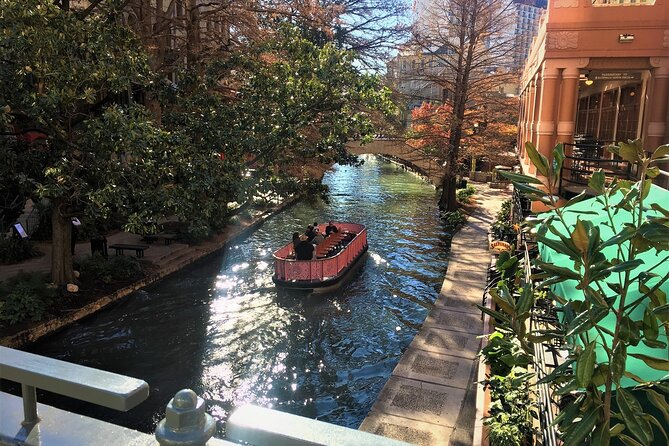Historic Downtown & Riverwalk Walking Tour - Inclusions