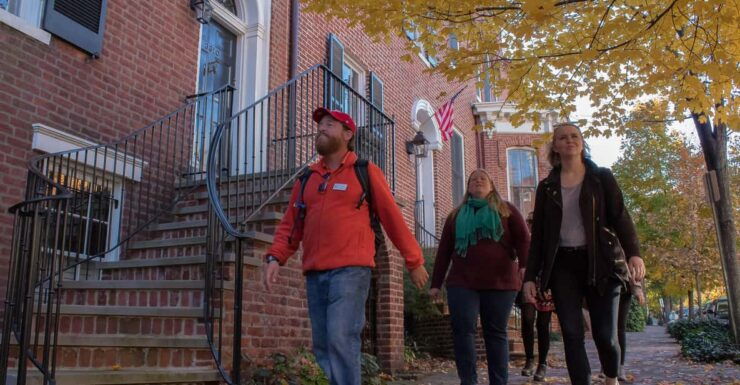Historic Georgetown: History, Gossip, & Architecture Tour - Good To Know