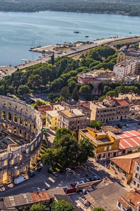 Historic Heritage of Pula – Family Walking Tour - Tour Itinerary