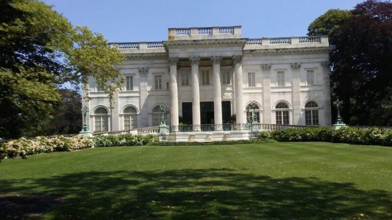 Historic Highlights of Newport,RI with with the Gilded Age - The Gilded Age and Millionaires Row