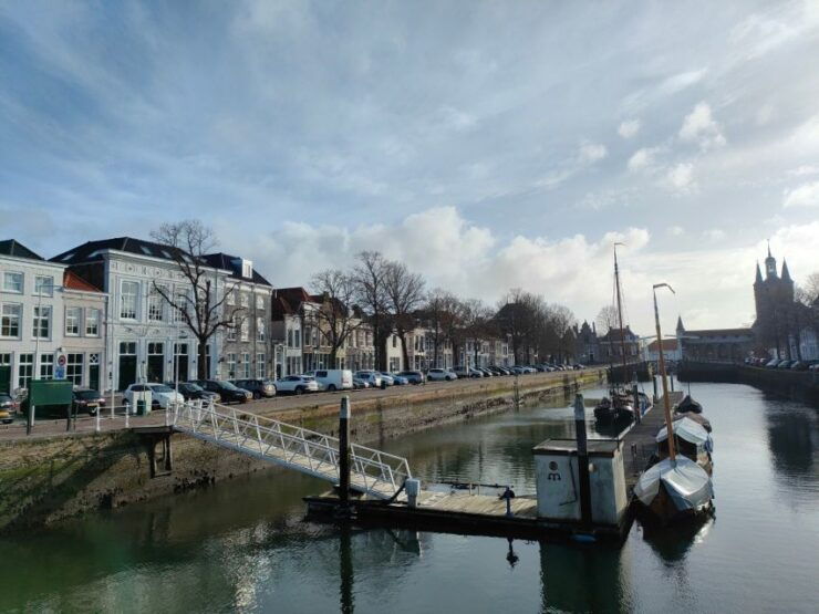 Historic Highlights of Zierikzee Exploration Game - Discover Historical Sites Along the Way