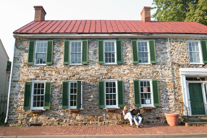 Historic Leesburg Private Walking Tour - Inclusions
