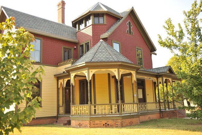 Historic Oakwood: History & Architecture Tour - Is This Tour Right for You?