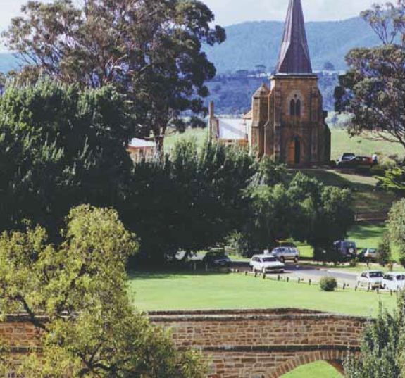 Historic Richmond Village Half-Day Coach Tour - Activity Details