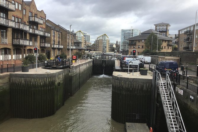 Historic Walk of East Londons Wapping Docks and Its Famous Pubs - The Sum Up