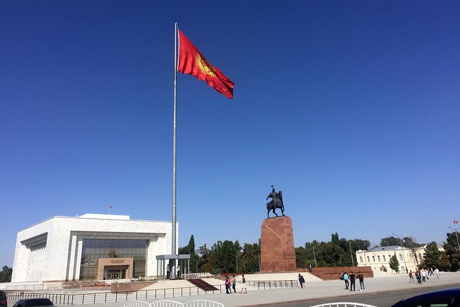 Historical and Cultural Exploration: Bishkek City Tour - Location and Languages