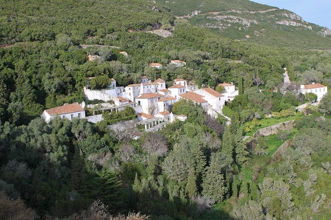 Historical and Natural Arrábida: Private Tour From Lisbon - Personalized Experience With a Private Guide
