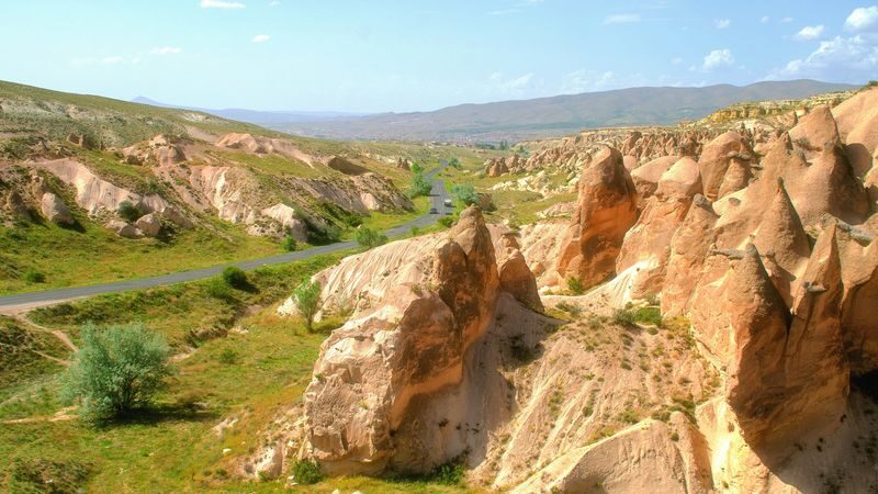Historical Cappadocia Red Tour with Lunch and Entry Tickets - Lunch and the Pace of the Day
