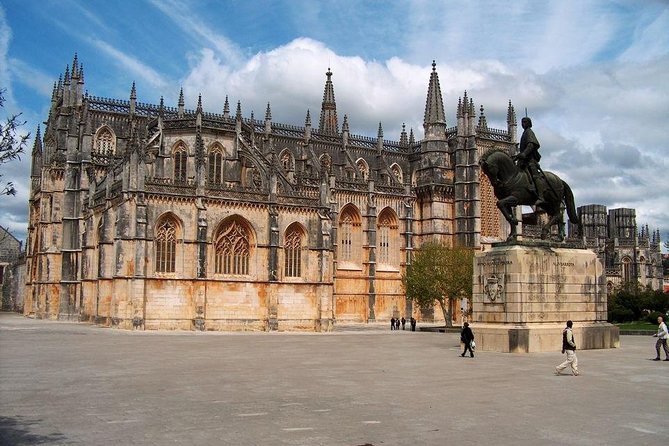 Historical Central Portugal Private Tour 4 Days - Traveler Expectations and Guarantee