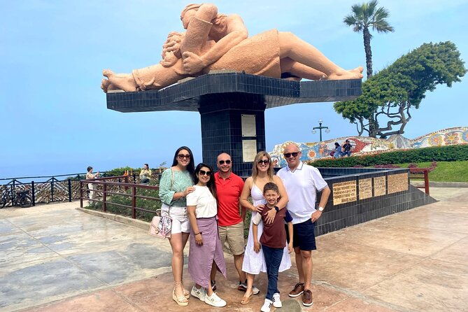 Historical City Tour of Lima, Miraflores and Catacombs - Meeting and Pickup Details