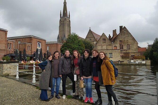 Historical Group Tour of Bruges With Native English Speaker Chocolate Tasting - Tour Highlights