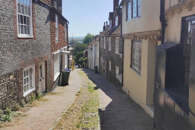 Historical Lewes: A Self-Guided Walking Tour - Exploring Lewes Architectural Gems