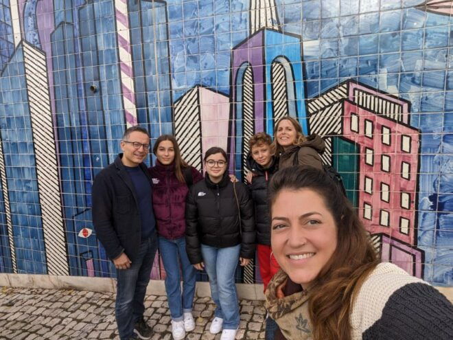 Historical Lisbon 2h Tuk Tuk Tour Adventure With Local Guide - Inclusions and Amenities