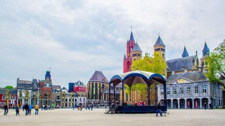 Historical Maastricht: Private Tour With Local Guide - Tour Experience