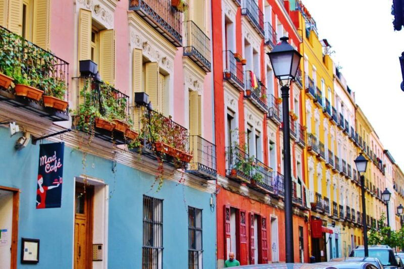 Historical Madrid: In Small Committee & In Private - Iconic Landmarks Explored