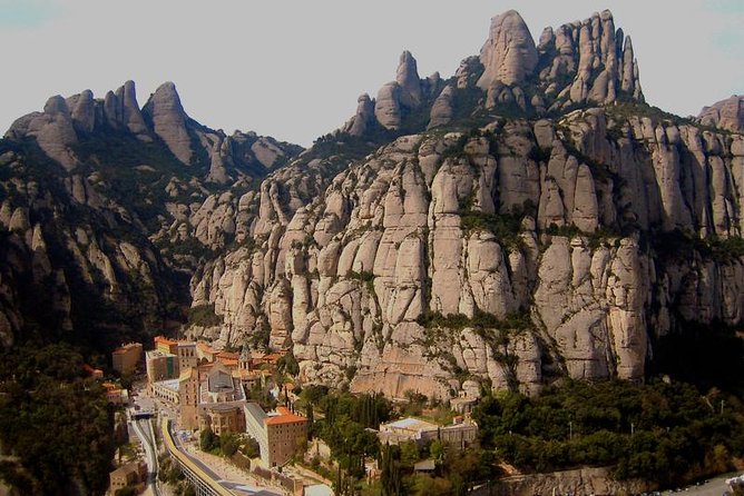 Historical Montserrat Half-Day Hiking Tour From Barcelona - Common Questions