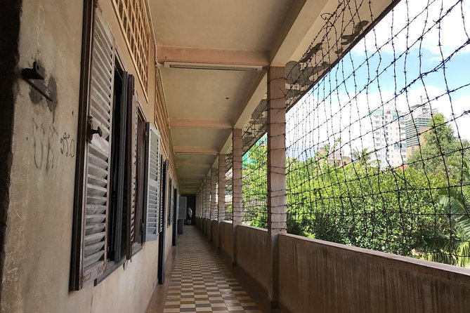Historical Phnom Penh Private Tour - Inclusions and Exclusions