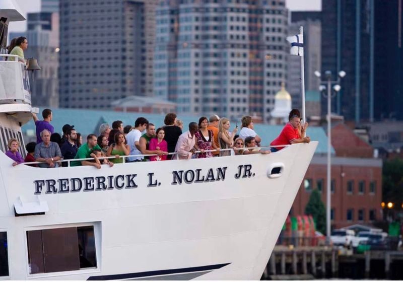 Historical Sightseeing Cruise in Boston - What you may see from the boat